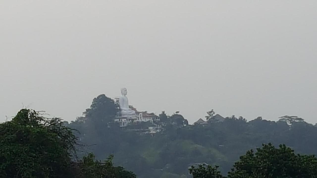Easy Stay Kandy Bagian luar foto